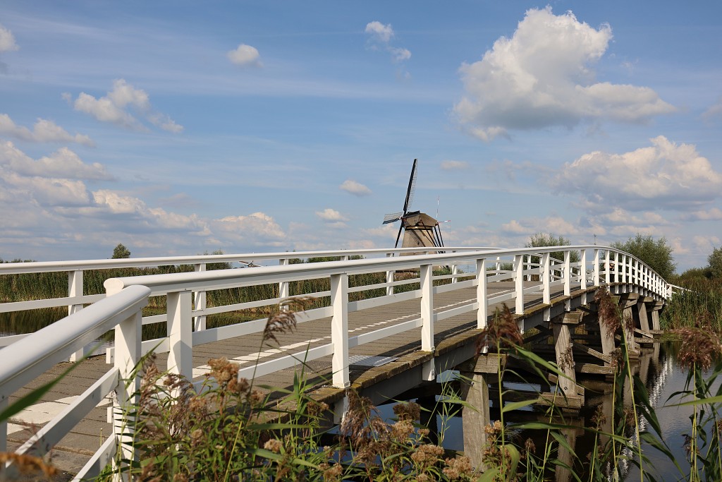 kinderdijk molen molens erfgoed hdr alblasserwaard werelderfgoed polder gemaal gemalen unesco lichtspektakel